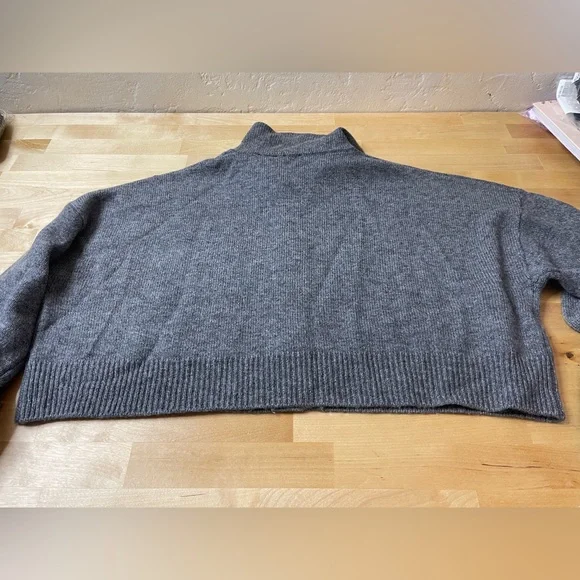 Pinko women's cashmere and wool blend cardigan +satin size small